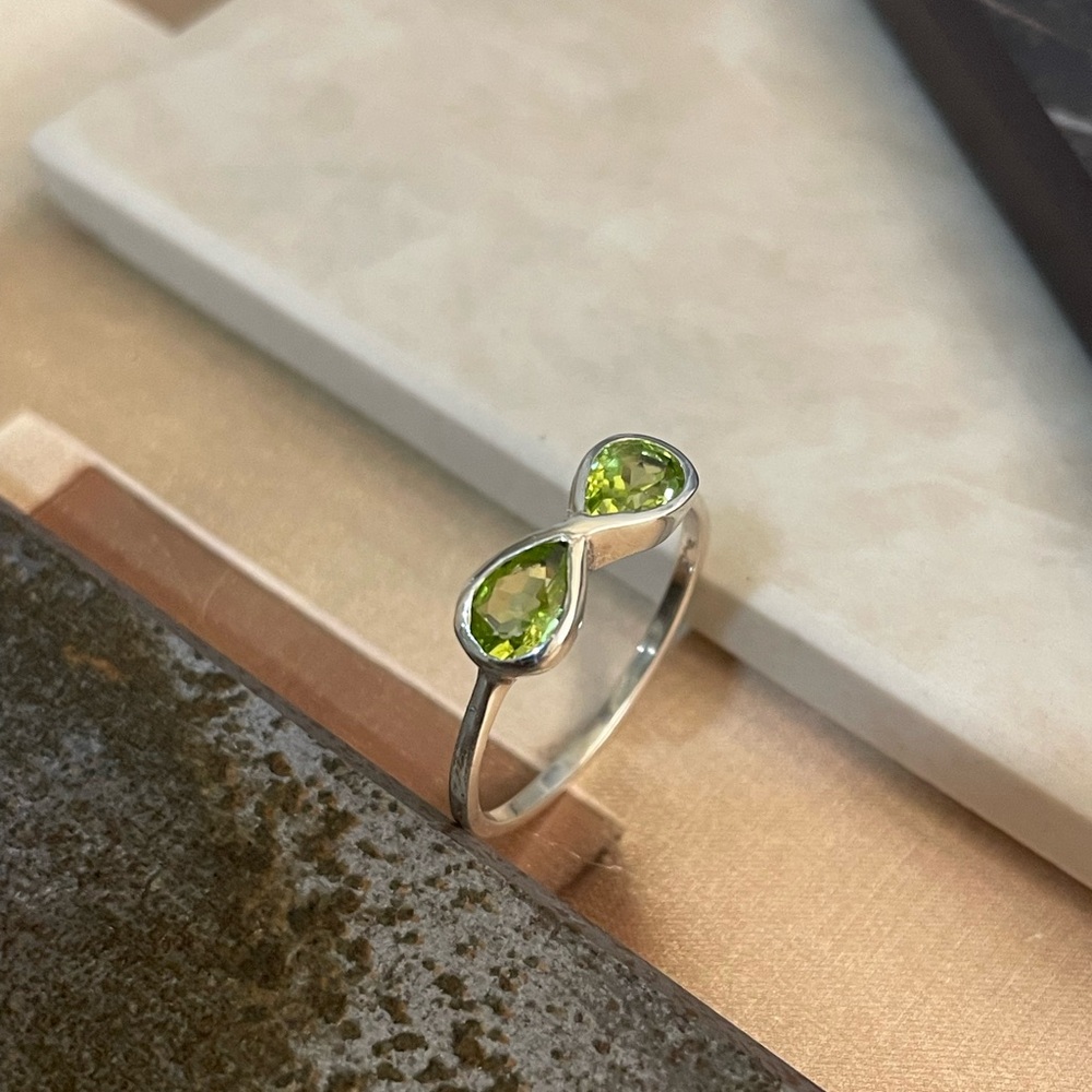 925 Sterling Silver Infinity peridot Ring, “VIBES” US: 7 & 8 - Picture 1 of 10